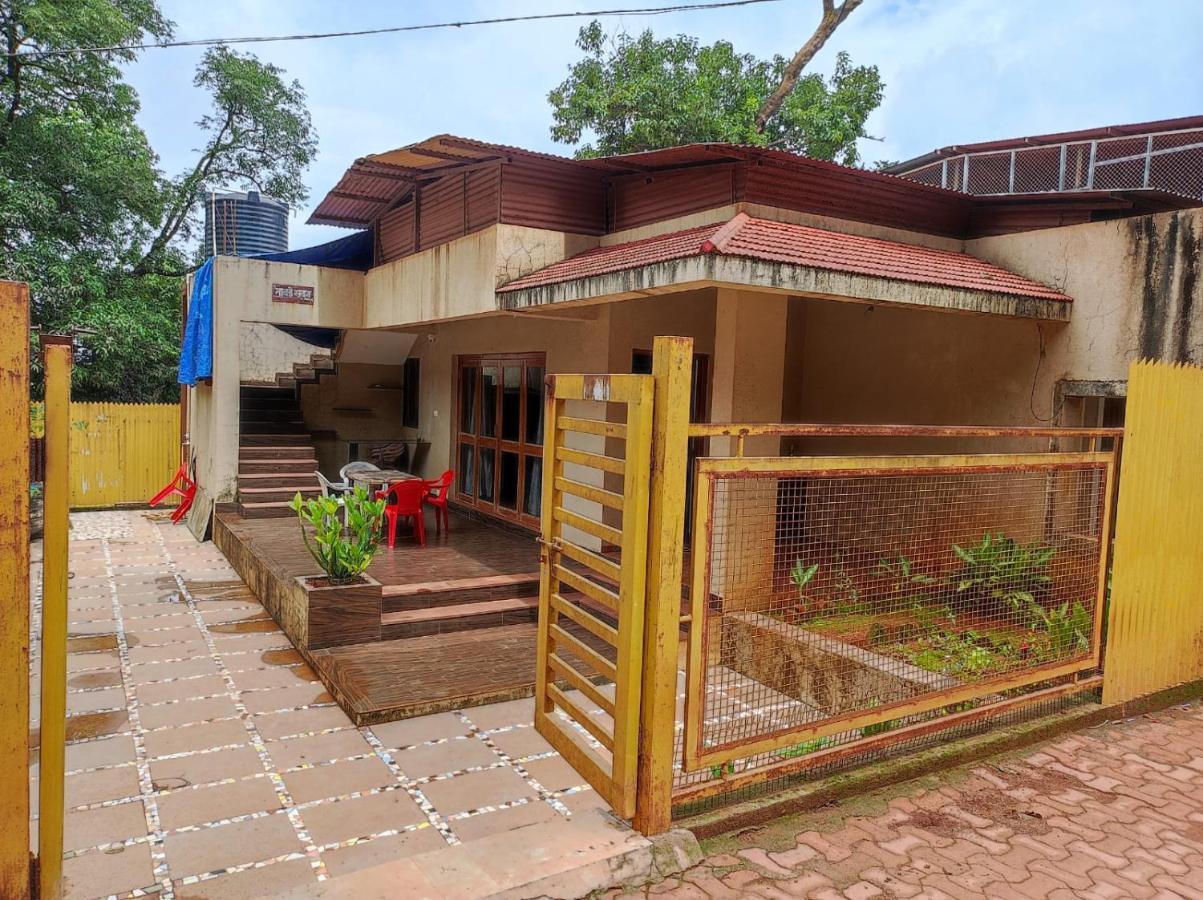 מת'ראן Nivritti Villa מראה חיצוני תמונה
