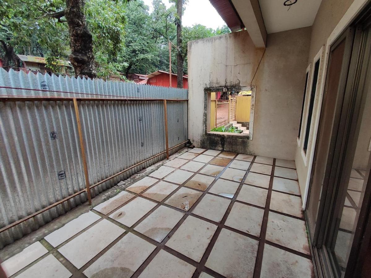 מת'ראן Nivritti Villa מראה חיצוני תמונה