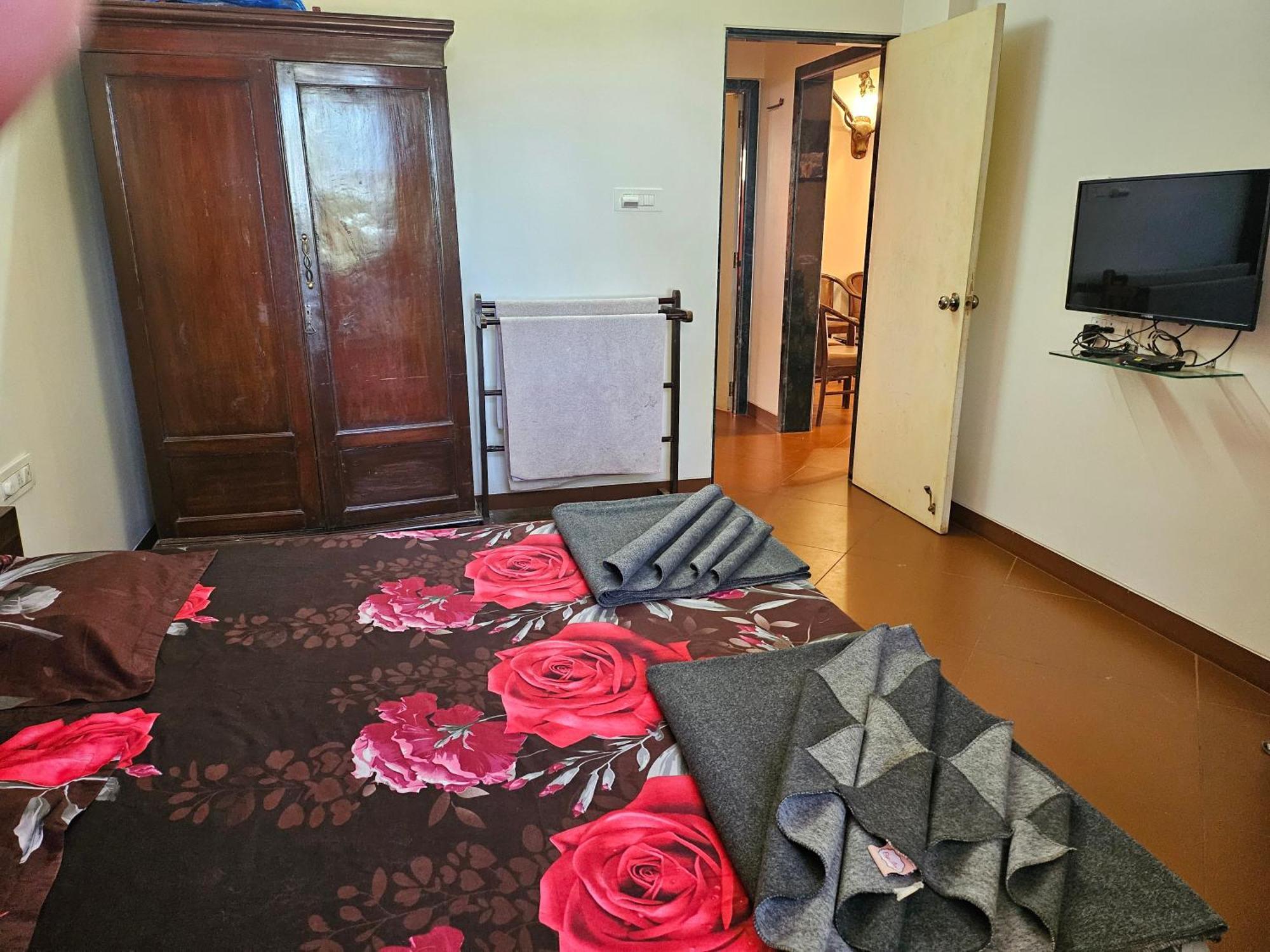 מת'ראן Nivritti Villa מראה חיצוני תמונה