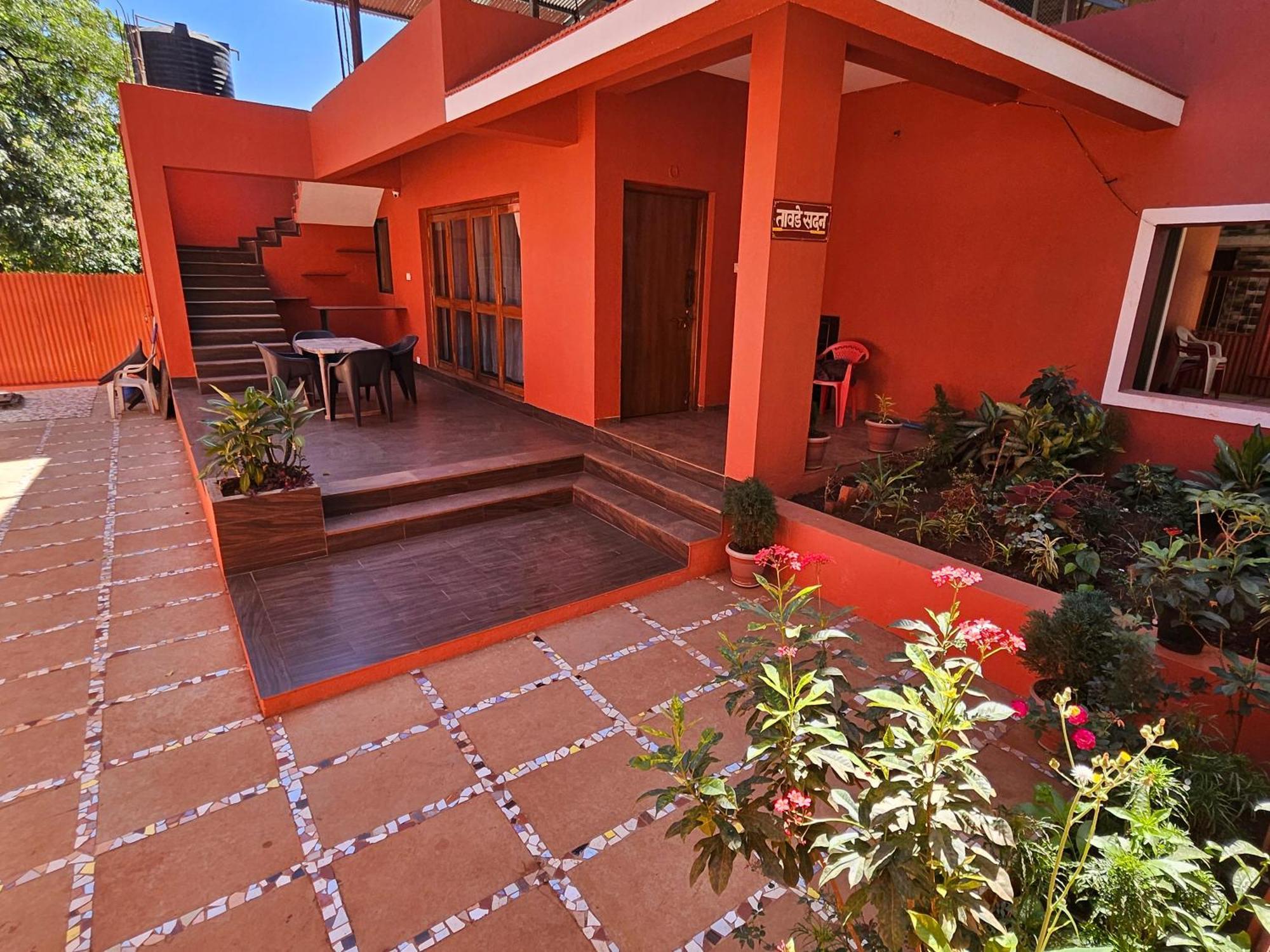 מת'ראן Nivritti Villa מראה חיצוני תמונה